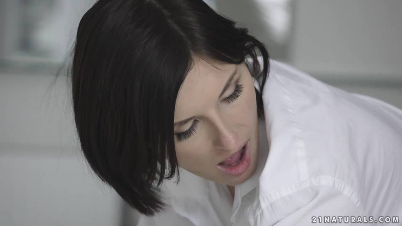 Potwierdź swoją pełnoletność