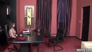 Potwierdź swoją pełnoletność