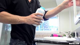 Potwierdź swoją pełnoletność