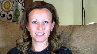 Amber namiętnie bawi się swoją pizdą Amber namiętnie bawi się swoją pizdą