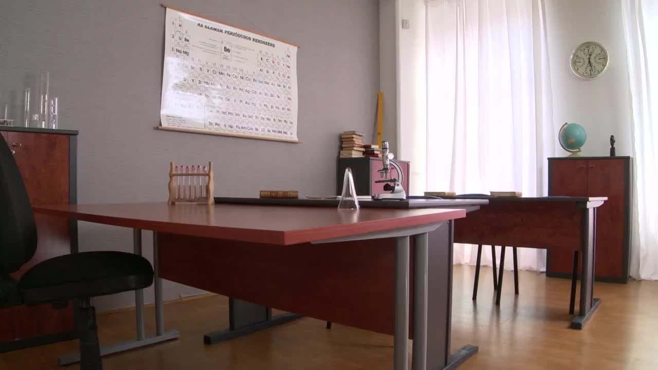 Potwierdź swoją pełnoletność