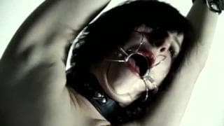 Ekstremalny seks analny i bdsm w trójkącie