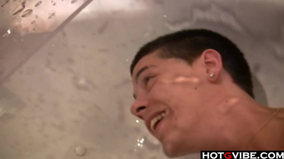 Potwierdź swoją pełnoletność