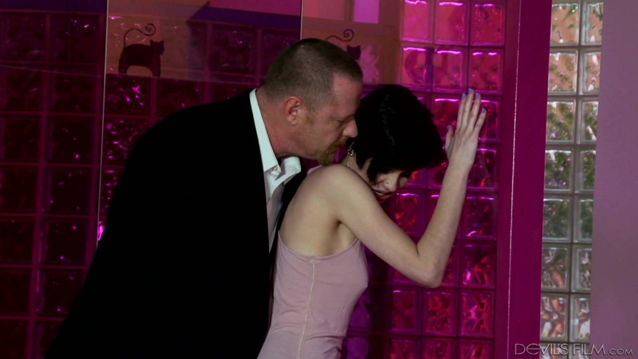 Potwierdź swoją pełnoletność