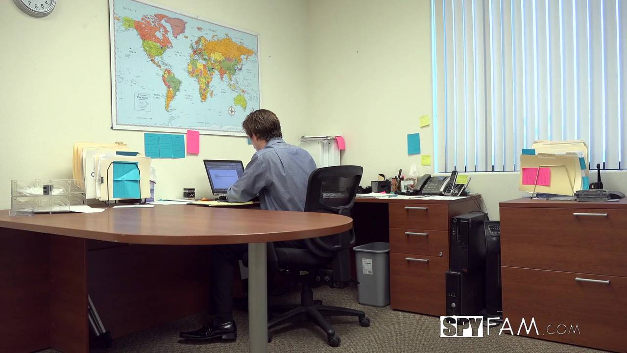 Potwierdź swoją pełnoletność