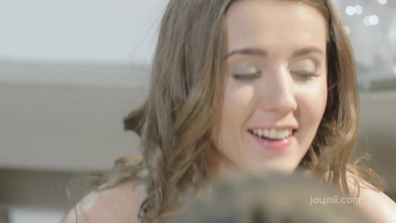 Potwierdź swoją pełnoletność