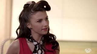 Gorąca Vivien Wild chce ostrego seksu