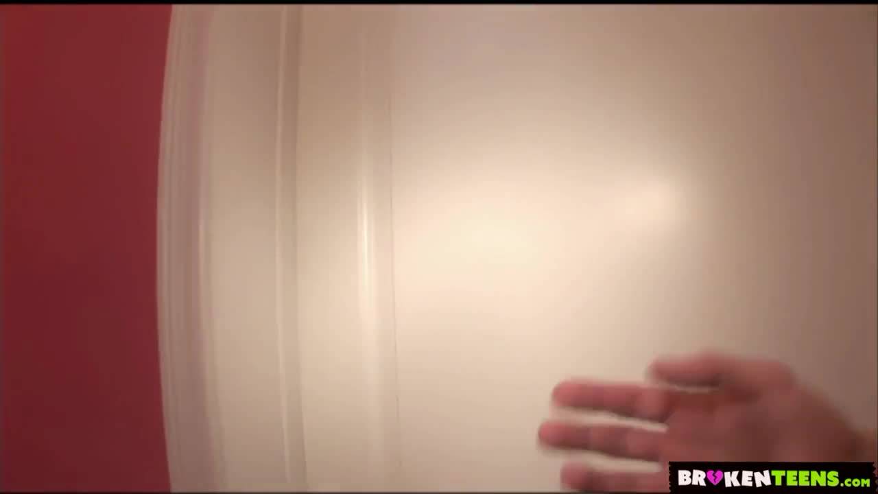 Potwierdź swoją pełnoletność