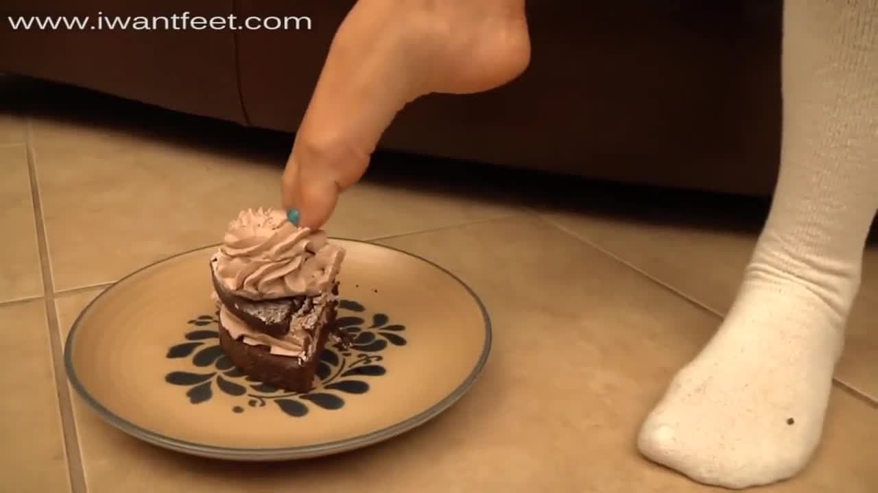 Potwierdź swoją pełnoletność