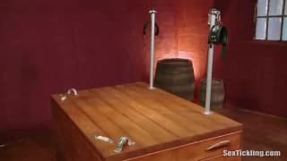 Potwierdź swoją pełnoletność