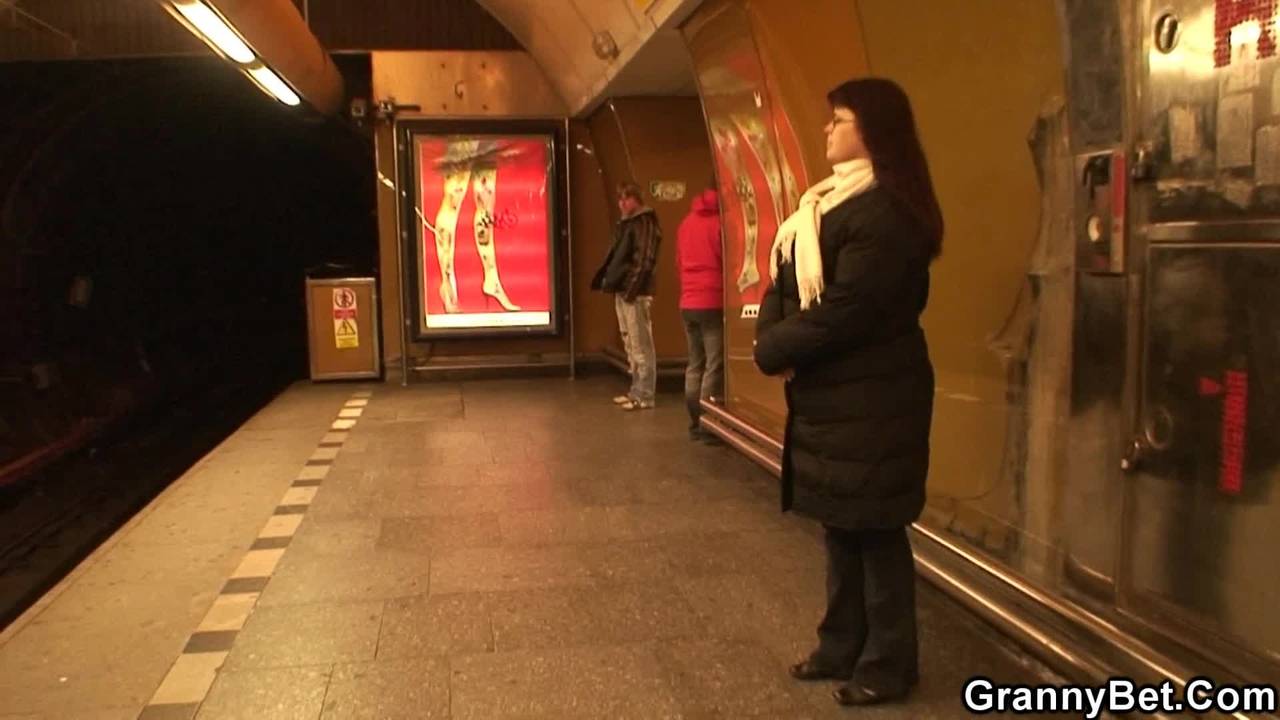 Potwierdź swoją pełnoletność