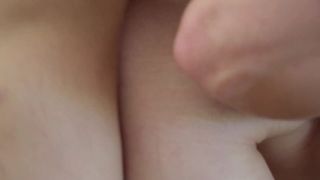 Dojrzałe Janet Mason i Dani Jensen w trójkącie