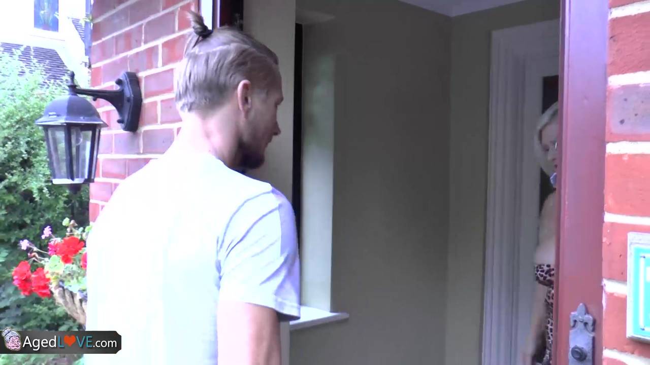 Potwierdź swoją pełnoletność