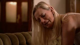 Agentka nieruchomości Dirty Tina rżnie się z klientem Agentka nieruchomości Dirty Tina rżnie się z klientem