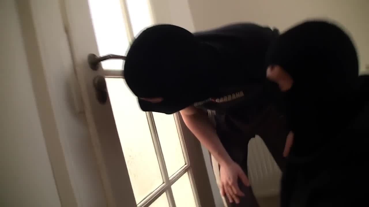 Potwierdź swoją pełnoletność