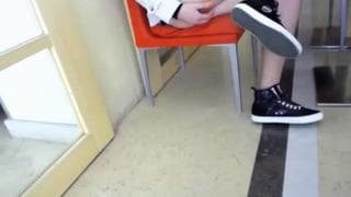 Napalona Martina jebie się dildo na dworze!