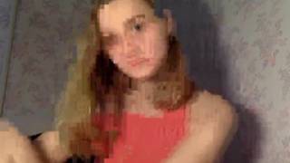 Seksowna młoda blondynka Leyla z zabawkami