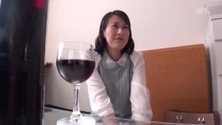 Sara Kusunoki nie odmawia rżnięcia twardym chujem