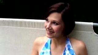 Ava Marteens dostaje sodomię od reportera