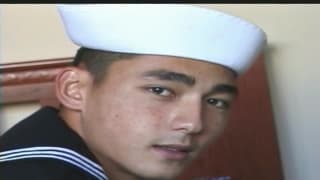 Azjatycki marynarz wali chuja do końca