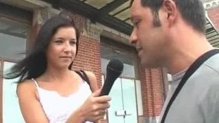 Tiffany Hopkins zgarnia z ulicy facetów na gangbang Tiffany Hopkins zgarnia z ulicy facetów na gangbang