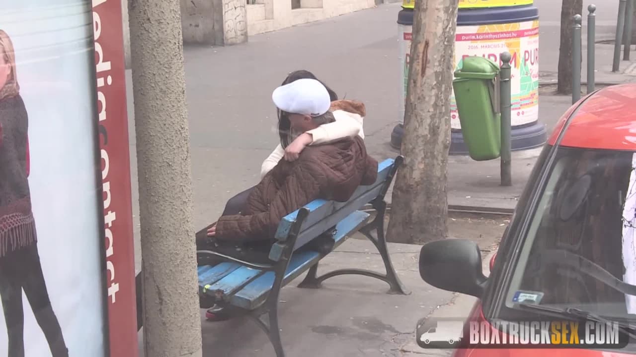 Potwierdź swoją pełnoletność