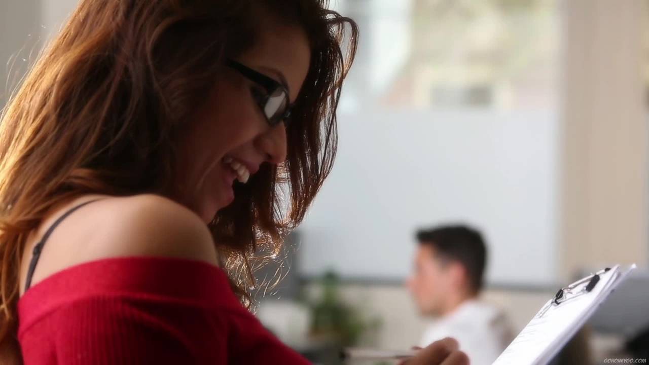 Potwierdź swoją pełnoletność