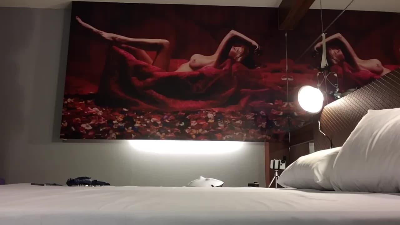 Potwierdź swoją pełnoletność