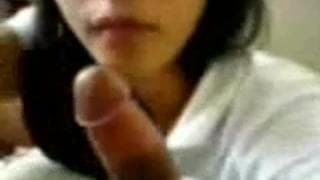 Ona wie, co lubi jego chuj i mu to daje