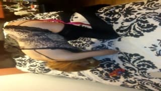 Ten transwestyta wie, jak się pieścić