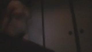 Facet kocha jebać taką owłosioną pizdę