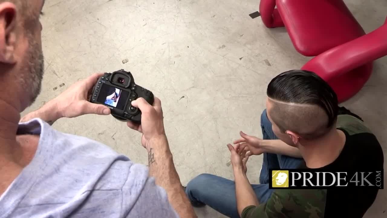 Potwierdź swoją pełnoletność