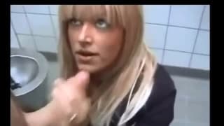 Kompilacja ze spermą, waleniem i fellatio