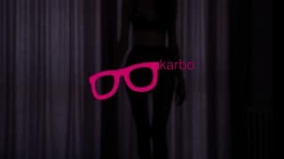 Przypasane dildo i jedwabne rajstopy Mara Pie