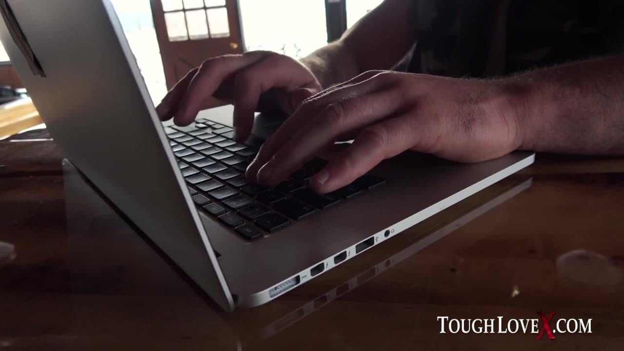 Potwierdź swoją pełnoletność