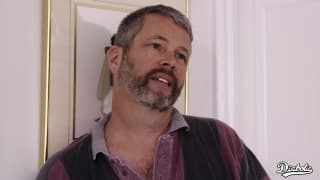 Brooklyn Chase, cycata żonka rżnie się przy mężu