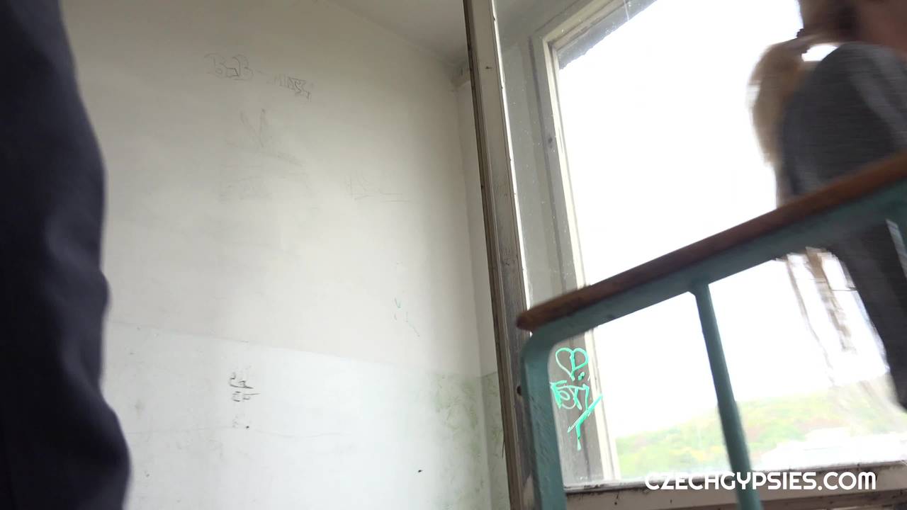 Potwierdź swoją pełnoletność