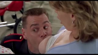 Wielkie cyce i duże sutki lubią pieszczoty