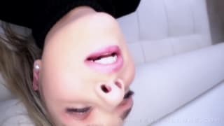 Gabbie Carter obciąga i się rżnie z wielką wprawą Gabbie Carter obciąga i się rżnie z wielką wprawą