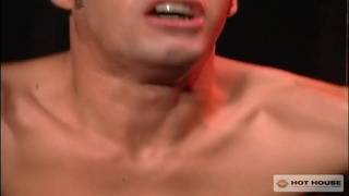 Bret Wolfe i Trent Atkins, penetracja