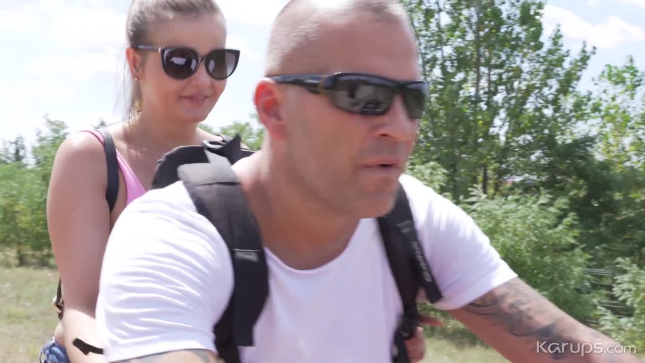 Potwierdź swoją pełnoletność