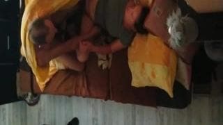 Dojrzała para realizuje swoje seksualne marzenia