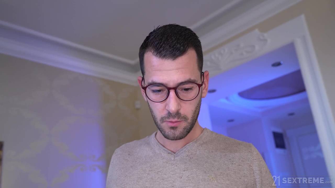 Potwierdź swoją pełnoletność