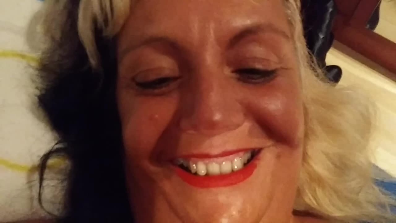 Potwierdź swoją pełnoletność