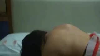 Wypierdoli na pieska jej dużą tłustą dupę!