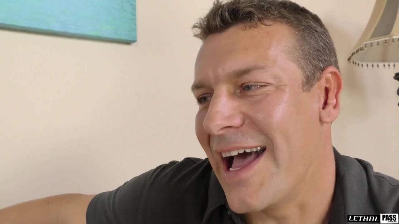 Potwierdź swoją pełnoletność