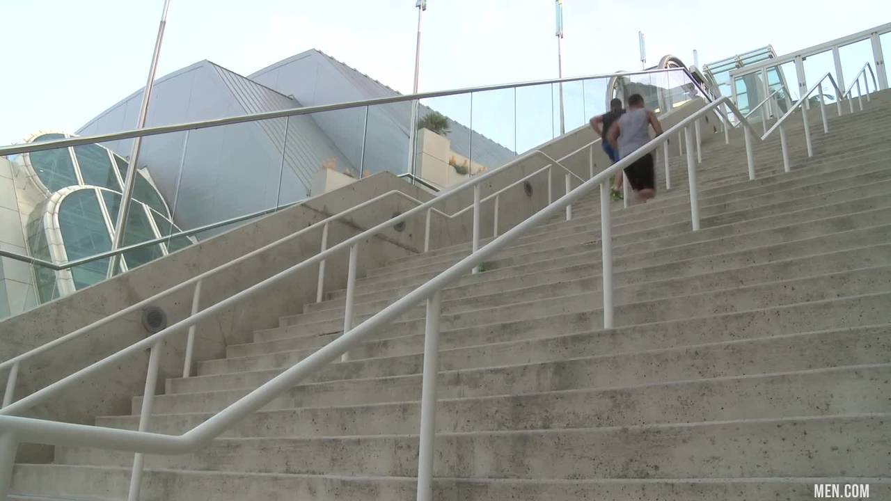 Potwierdź swoją pełnoletność