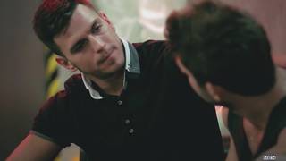 Axel Brooks pierdoli się z Paddy O'Brian