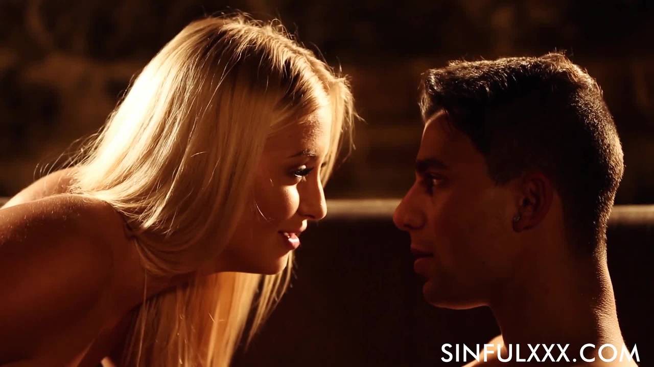 Potwierdź swoją pełnoletność