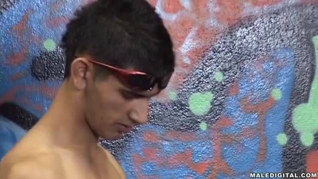 Potwierdź swoją pełnoletność